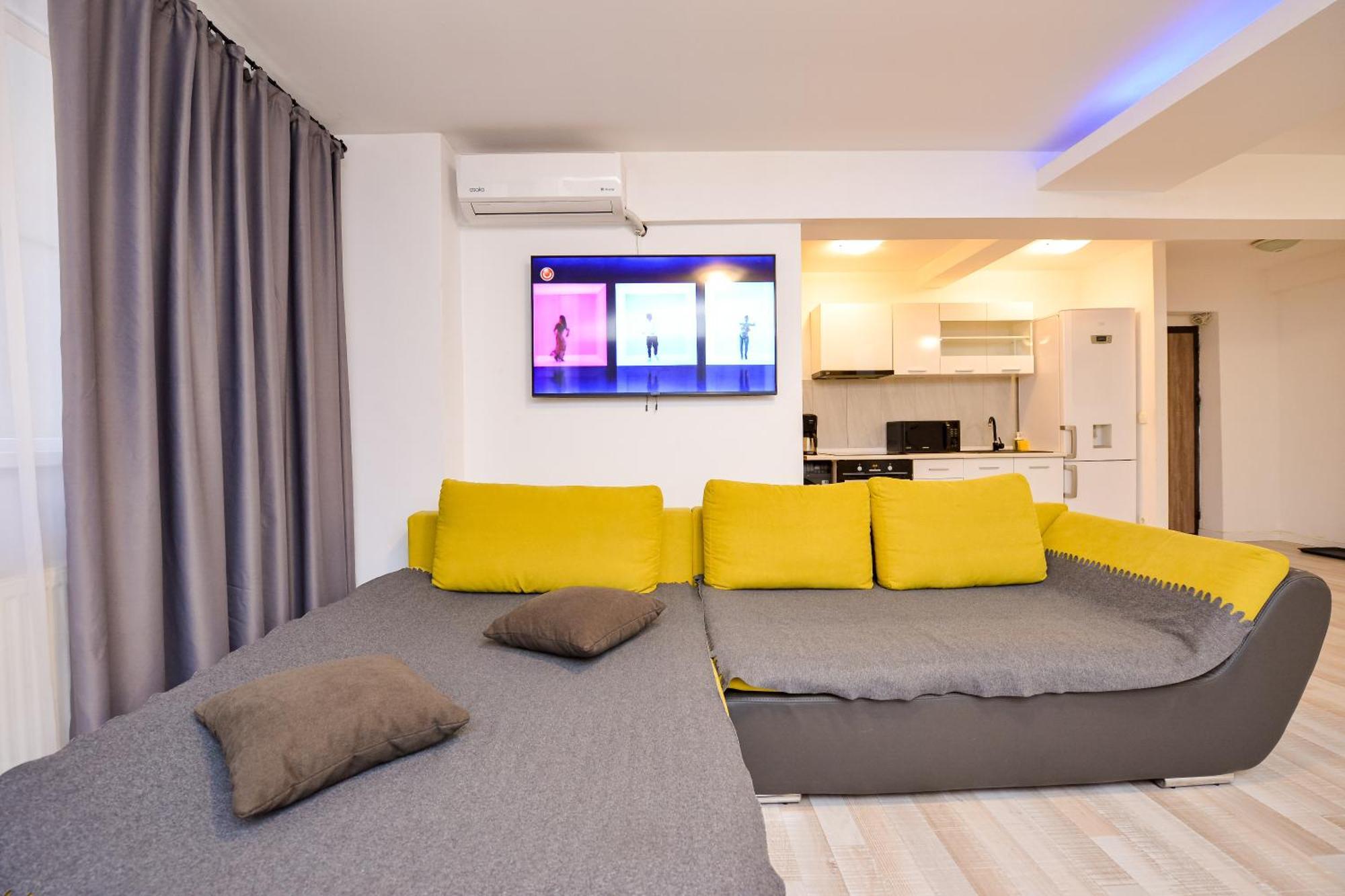 Ben Yehuda - Shabbat Friendly Apartments Bucarest Exterior foto