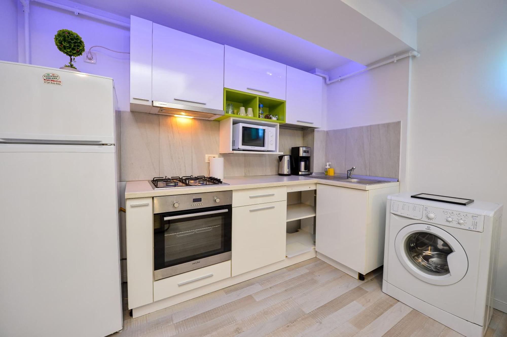 Ben Yehuda - Shabbat Friendly Apartments Bucarest Exterior foto